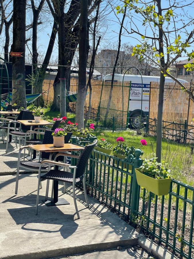 Green House Бухарест Экстерьер фото